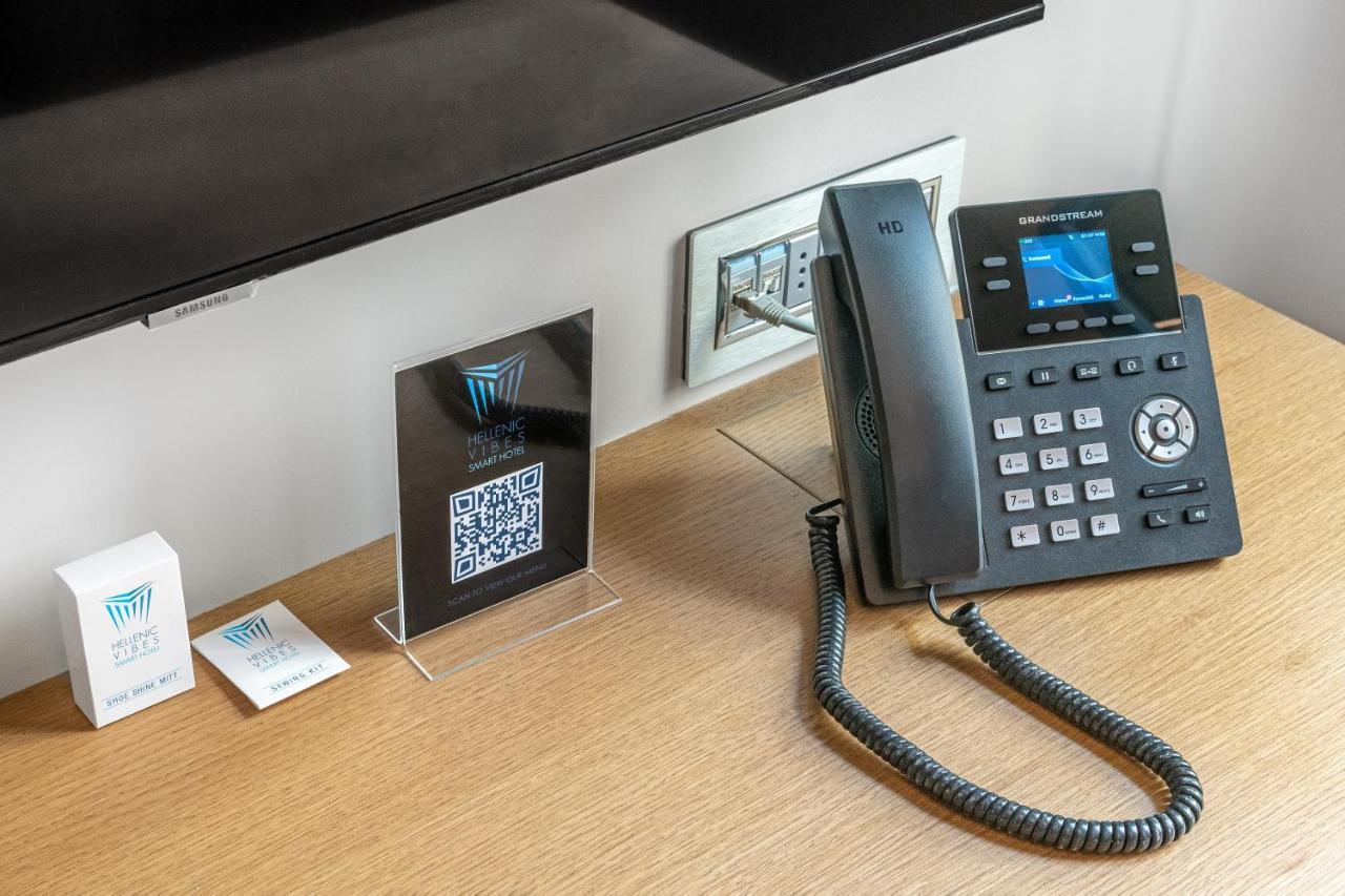 Hellenic Vibes Smart Hotel Athens Luaran gambar A VoIP phone